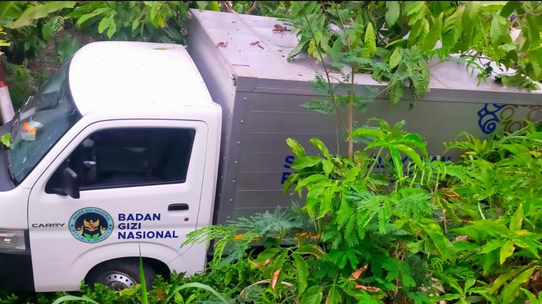 Mobil Program MBG Kecelakaan di Pulau Panggung Tanggamus, Polisi Masih Telusuri Kronologi