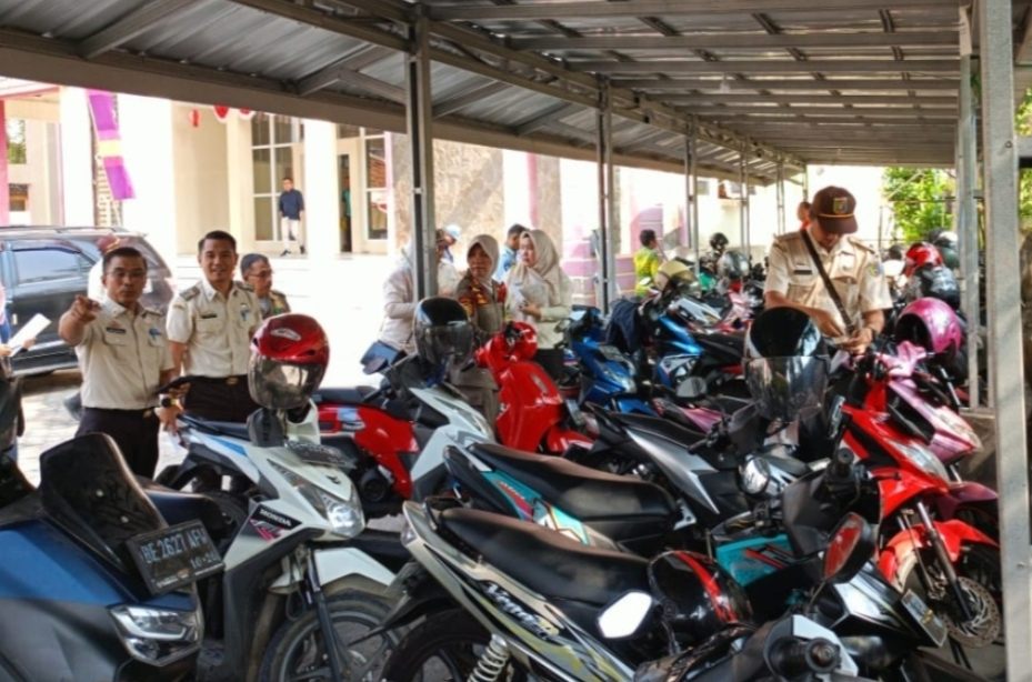Pemprov Lampung Akan Data Kendaraan Mati Pajak di sejumlah SPBU