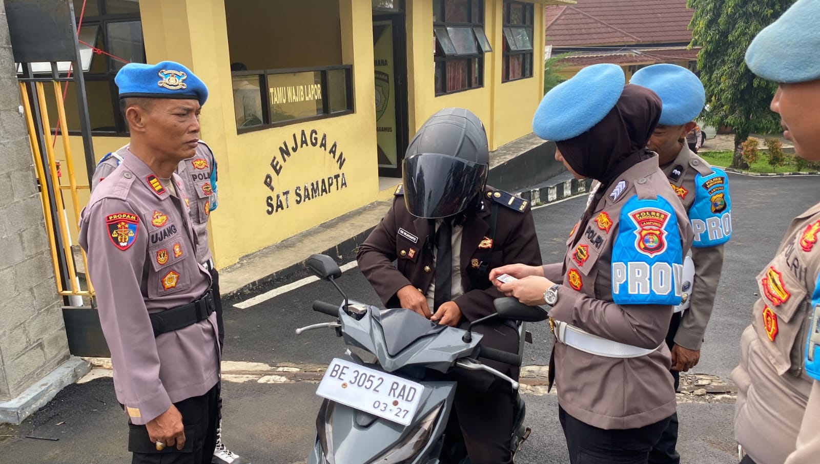 Ops Patuh Krakatau 2026, Propam Periksa Kendaraan Anggota Polres Tanggamus