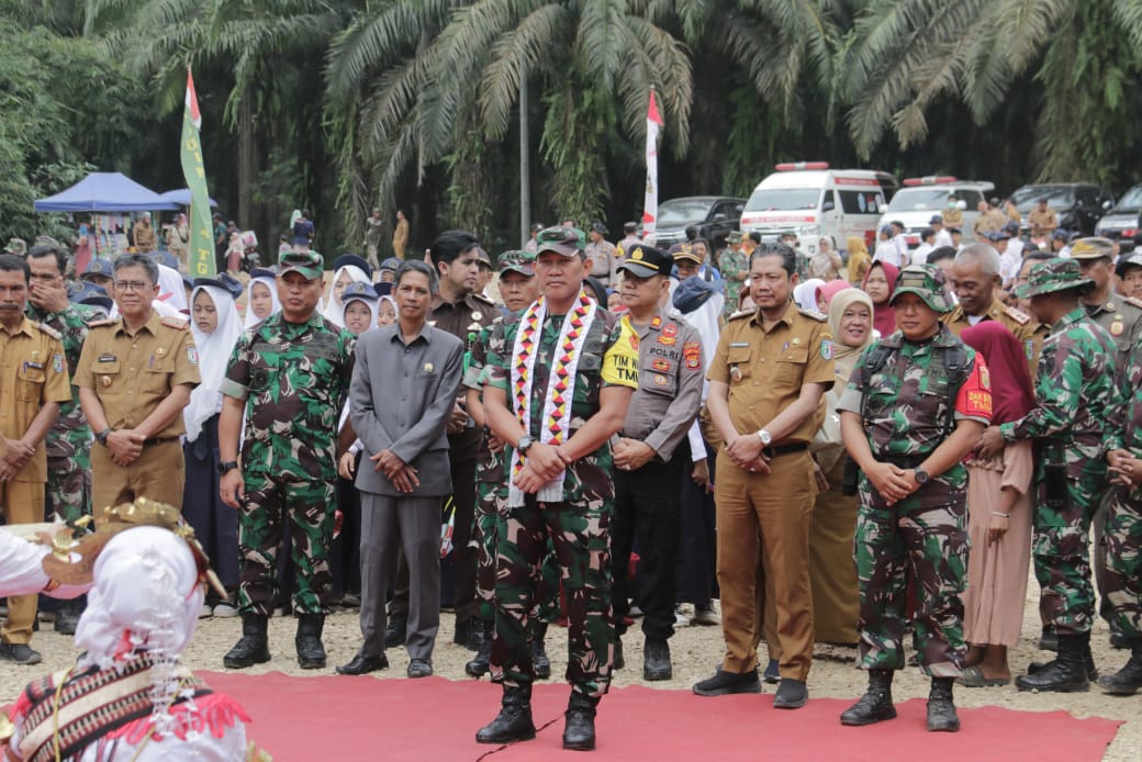 Tim Wasev Mabes TNI AD Tinjau TMMD Ke-121 Kodim 0424 Tanggamus di Pringsewu 