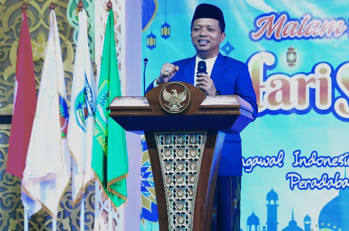 Bupati Riyanto Pamungkas Hadiri Malam Puncak Peringatan Hari Santri Nasional 2025 