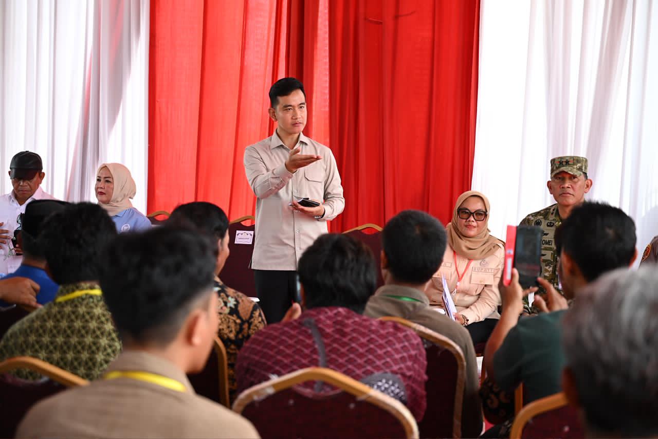 Kunjungan Gibran ke Lamtim Disambut Keluhan Jalan Rusak