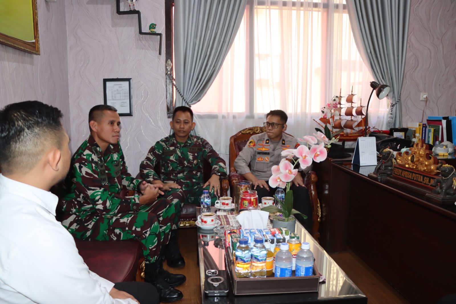 Pasis Seskoad Kunjungi Polres Tanggamus, Bahas Strategi Cegah Karhutla