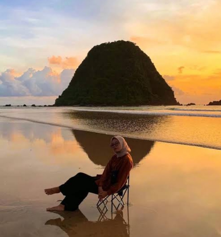 5 Tempat Wisata Pantai di Jawa Timur, Sangat Cocok di Jadikan Tempat Liburan