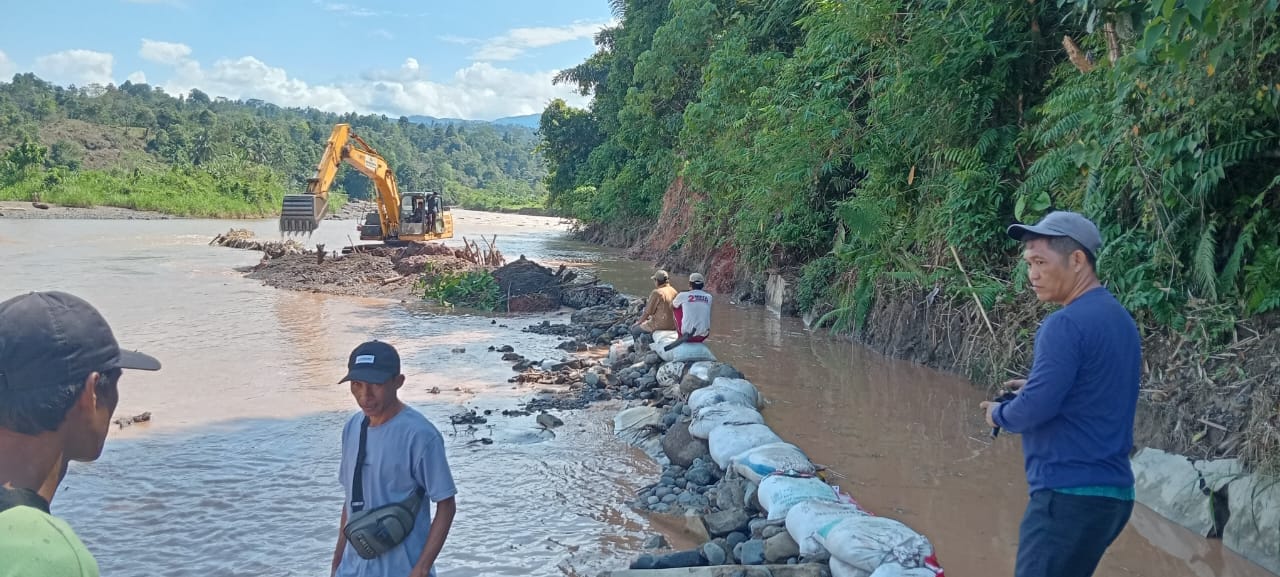Nuzul Irsan Apresiasi Gerak Cepat Pemkab Tanggamus Normalisasi Saluran Irigasi di Kecamatan BNS 