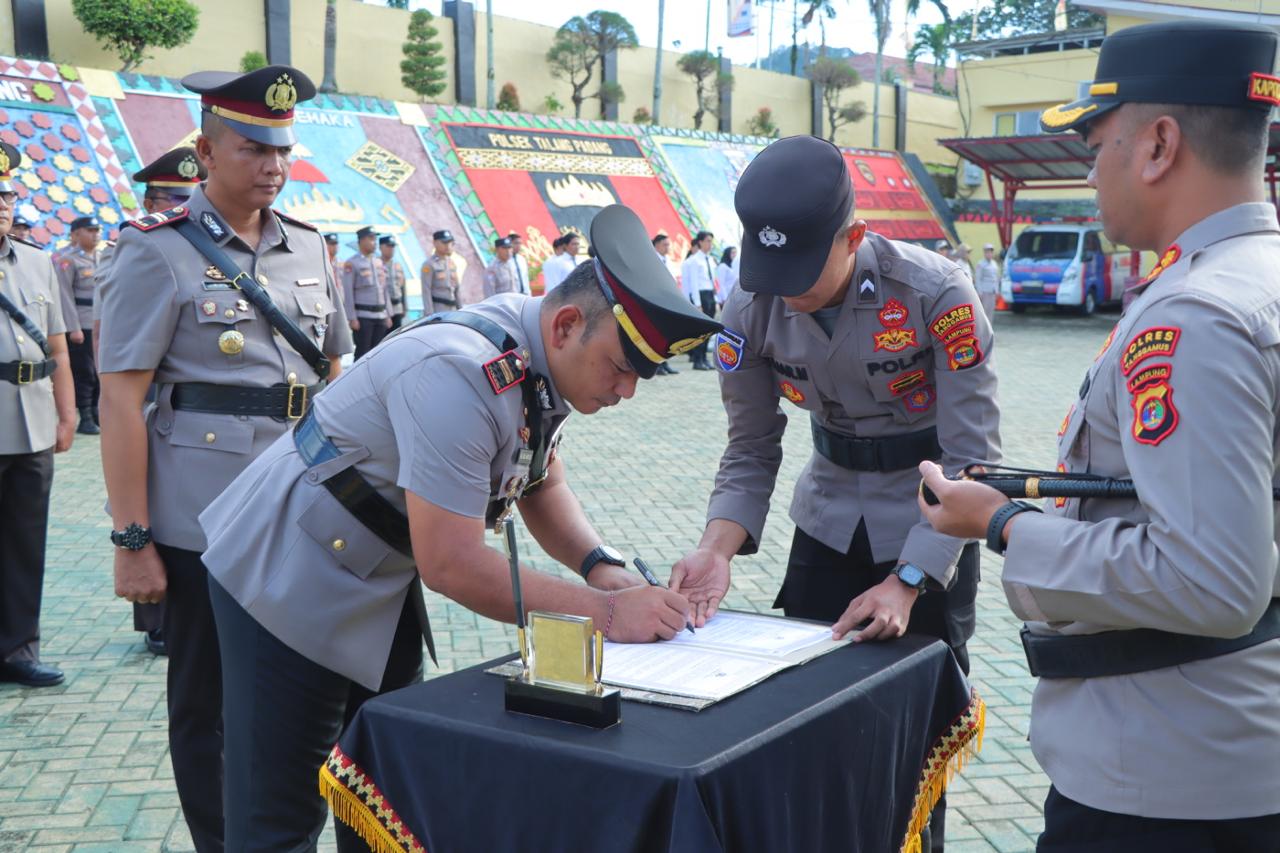 Empat PJU Polres Tanggamus Berganti, Ini Pesan Kapolres 