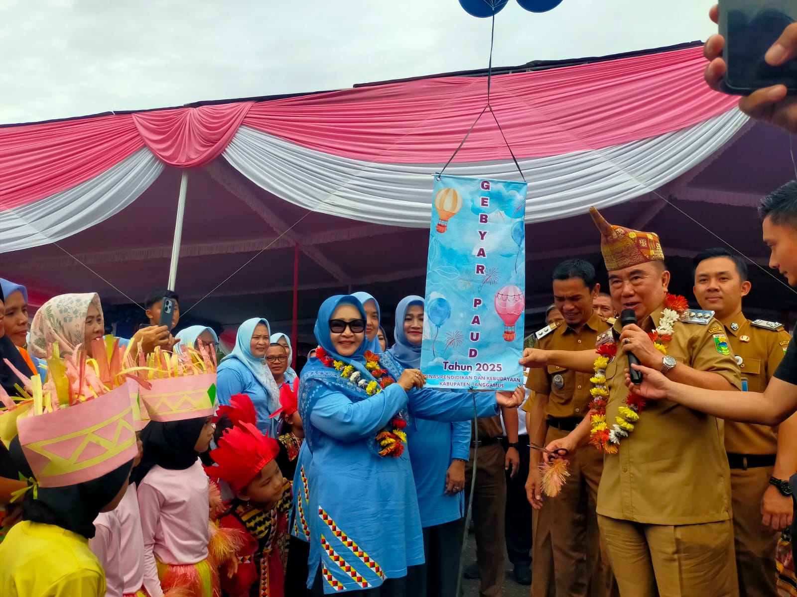 Bupati: Membentuk Karakter Anak Harus Dengan Stimulus Kasih Sayang, Bukan Bentakan