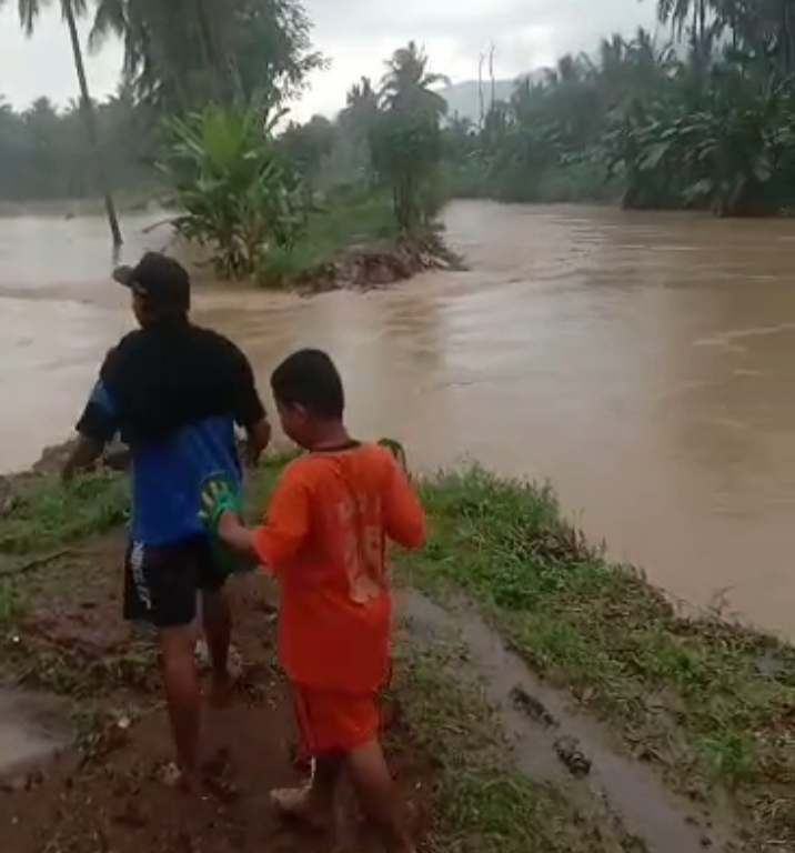 Banjir Susulan Kembali Terjadi di Pekon Kacapura, Tanggul Sungai Jebol