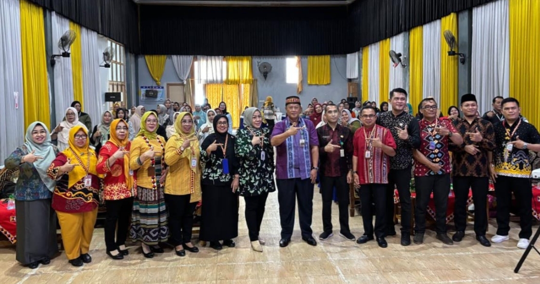 50 Pengerajin Diberi Pelatihan Motif Belah Ketupat 