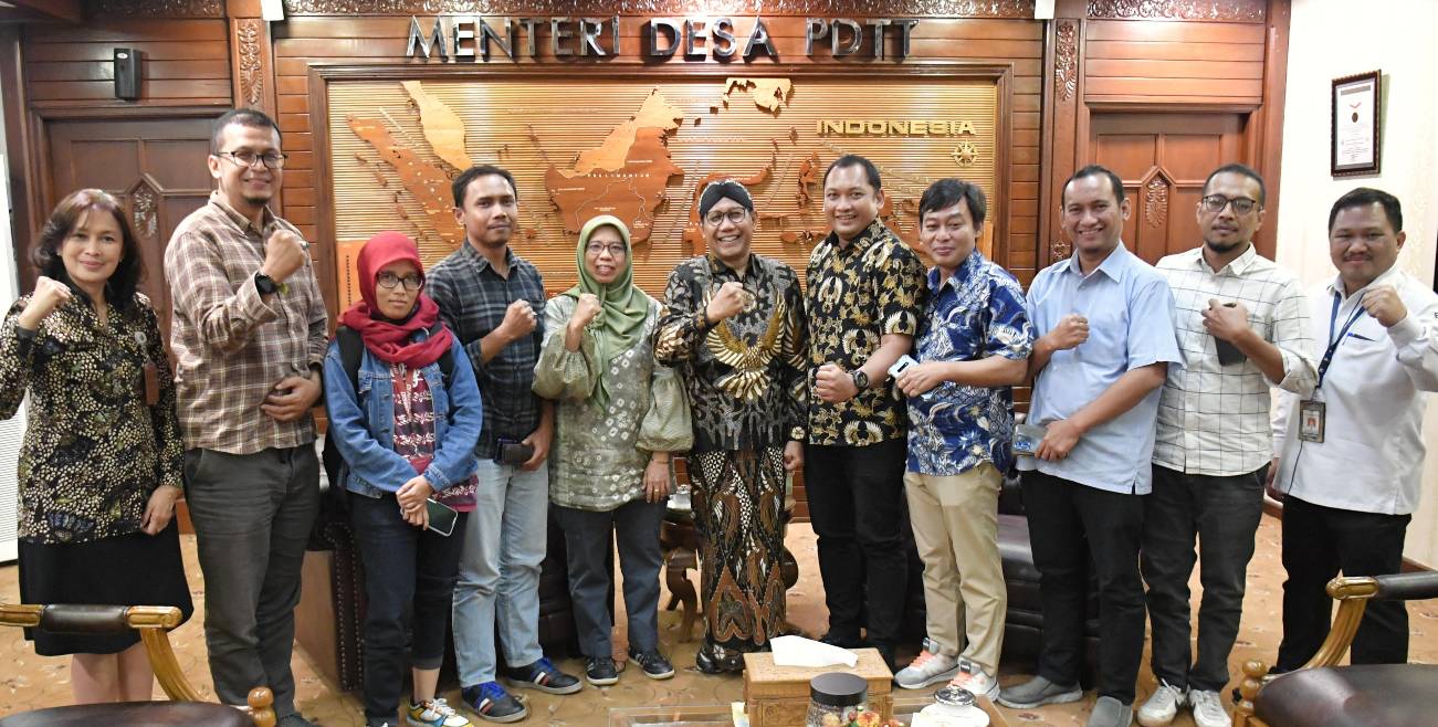 Kemendes PDTT Siap Jalin Kerjasama Dengan Disway National Network