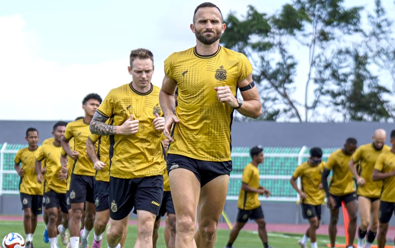 Bhayangkara Presisi Lampung FC vs Persis Solo, Coach Paul: Hindari Kesalahan di Area Penalti! 