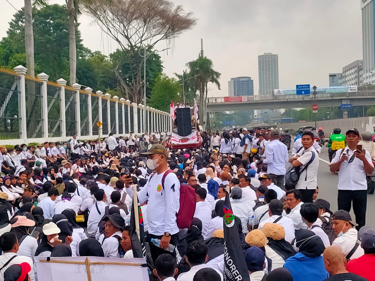 Honorer Tanggamus Kembali Ikut Aksi Damai di Jakarta, Tuntut Pengangkatan PPPK Penuh Waktu