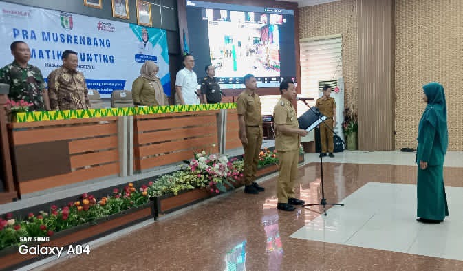 Rahayu Sri Astutik Riyanto Dikukuhkan sebagai Duta Peduli Stunting Pringsewu