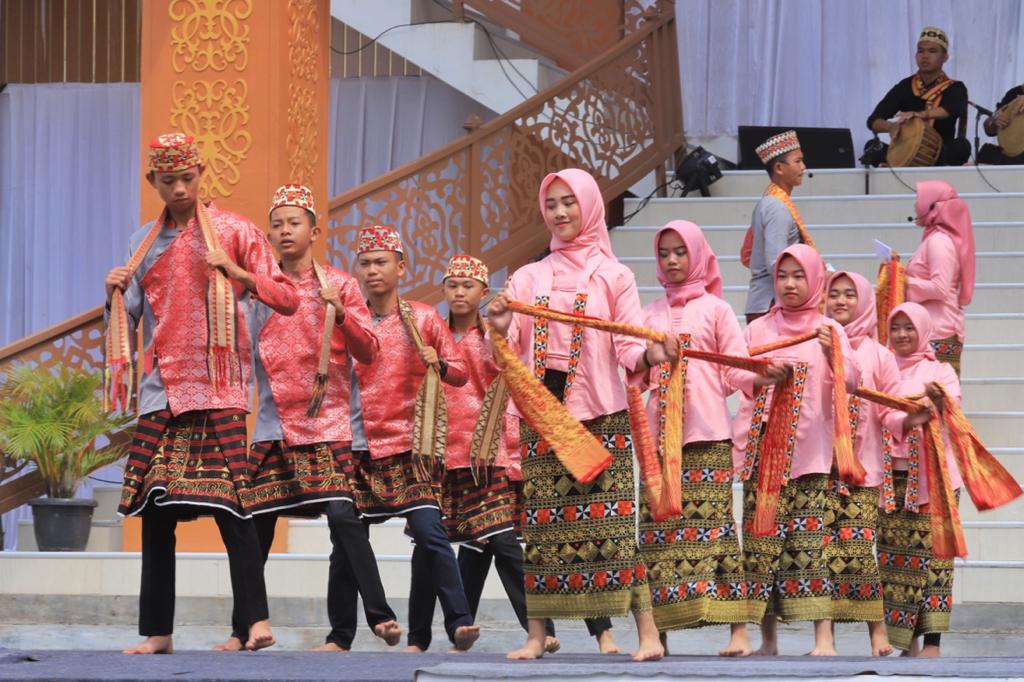 Puluhan Grup Nyambai di Lambar Ikuti Kompetisi Pesagi Culture Festival