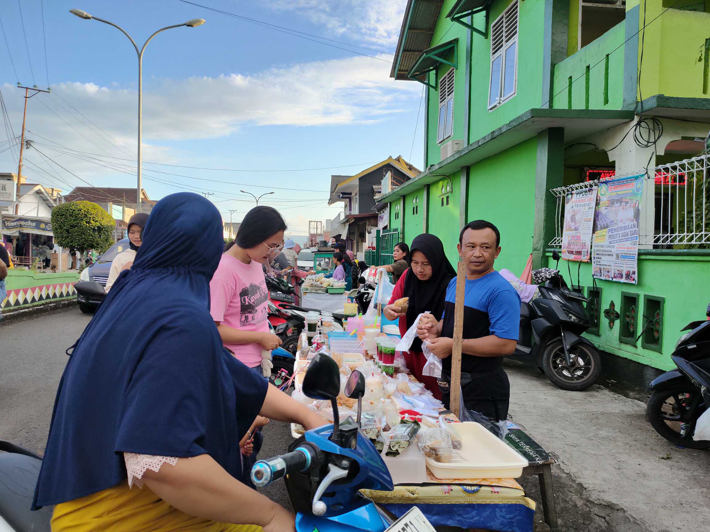 Inilah Titik Lokasi Tempat Berburu Takjil  di Kota Agung Tanggamus