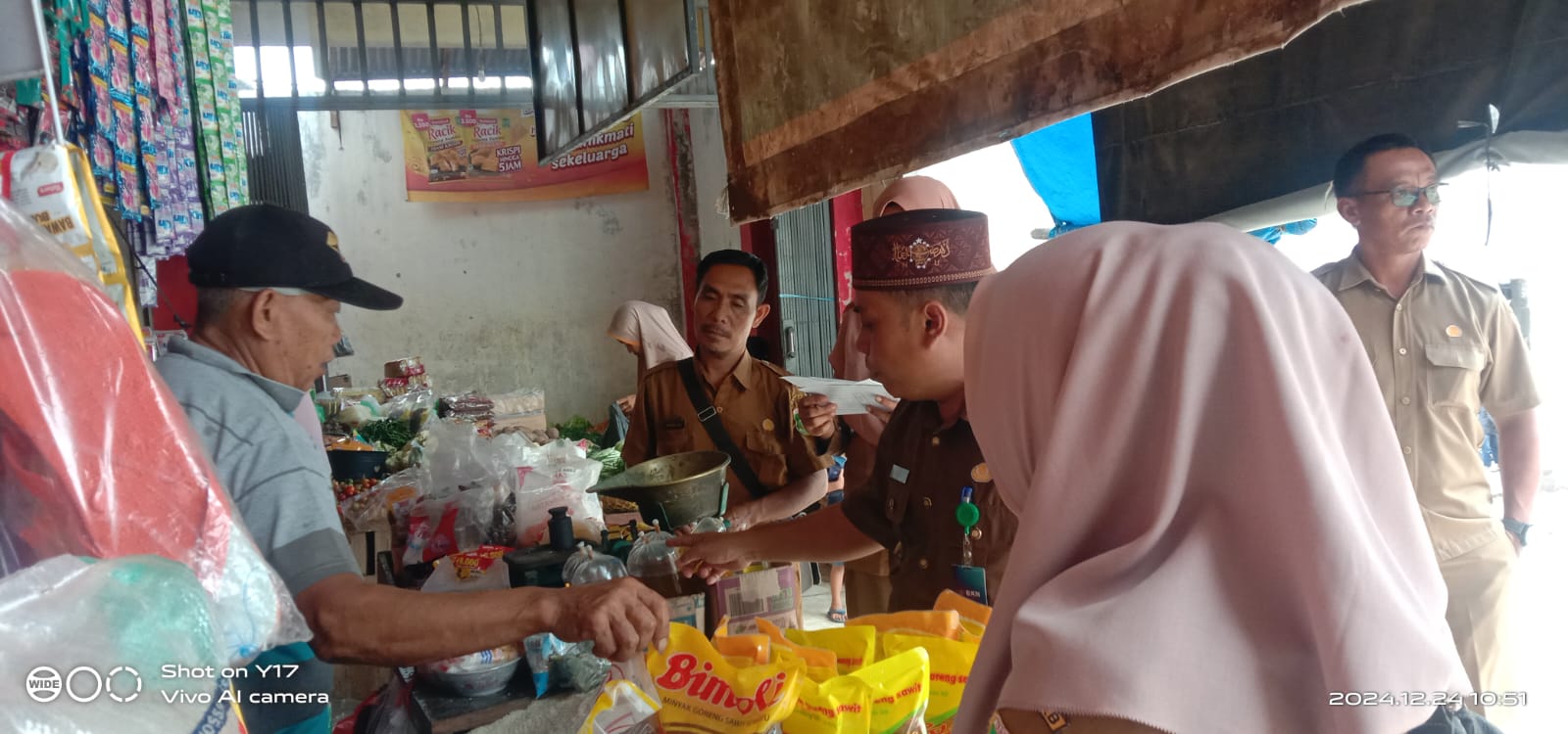 Stok Barang Sedikit Harga Minyak Kita di Tanggamus Melambung