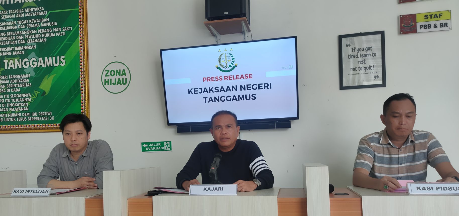 Kejari Tanggamus Tetapkan Kepala KPH Batu Tegi Sebagai Tersangka Dugaan Korupsi Budidaya Lebah Madu