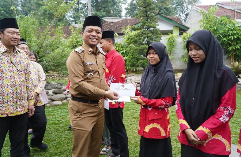 Bupati Pringsewu Lepas Kafilah ke Ajang MTQ ke 52 Tingkat Provinsi Lampung