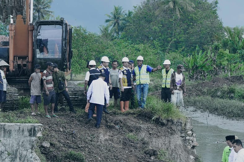 Bupati Pringsewu Tinjau Perbaikan Bendungan Podomoro 