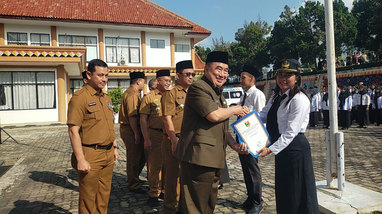 Bupati Hi Saleh Asnawi Lantik 207 PPPK Formasi 2024, Ini Rinciannya