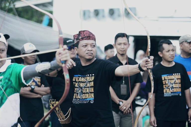 Bupati Pringsewu Hadiri Pemberian Penghargaan Kejuaraan Panahan D'Klangenan 4 