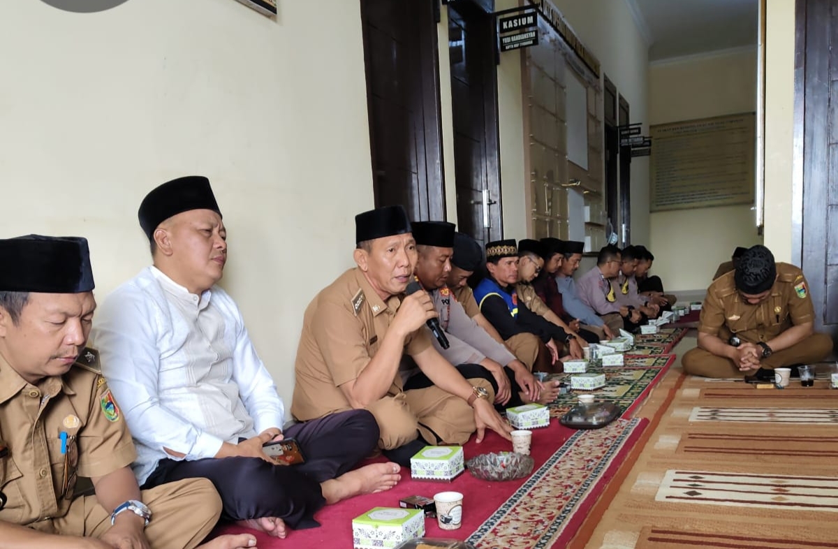 Tindak Lanjuti Intruksi Bupati, Camat Rakor Bersama Uspika dan Kakon 