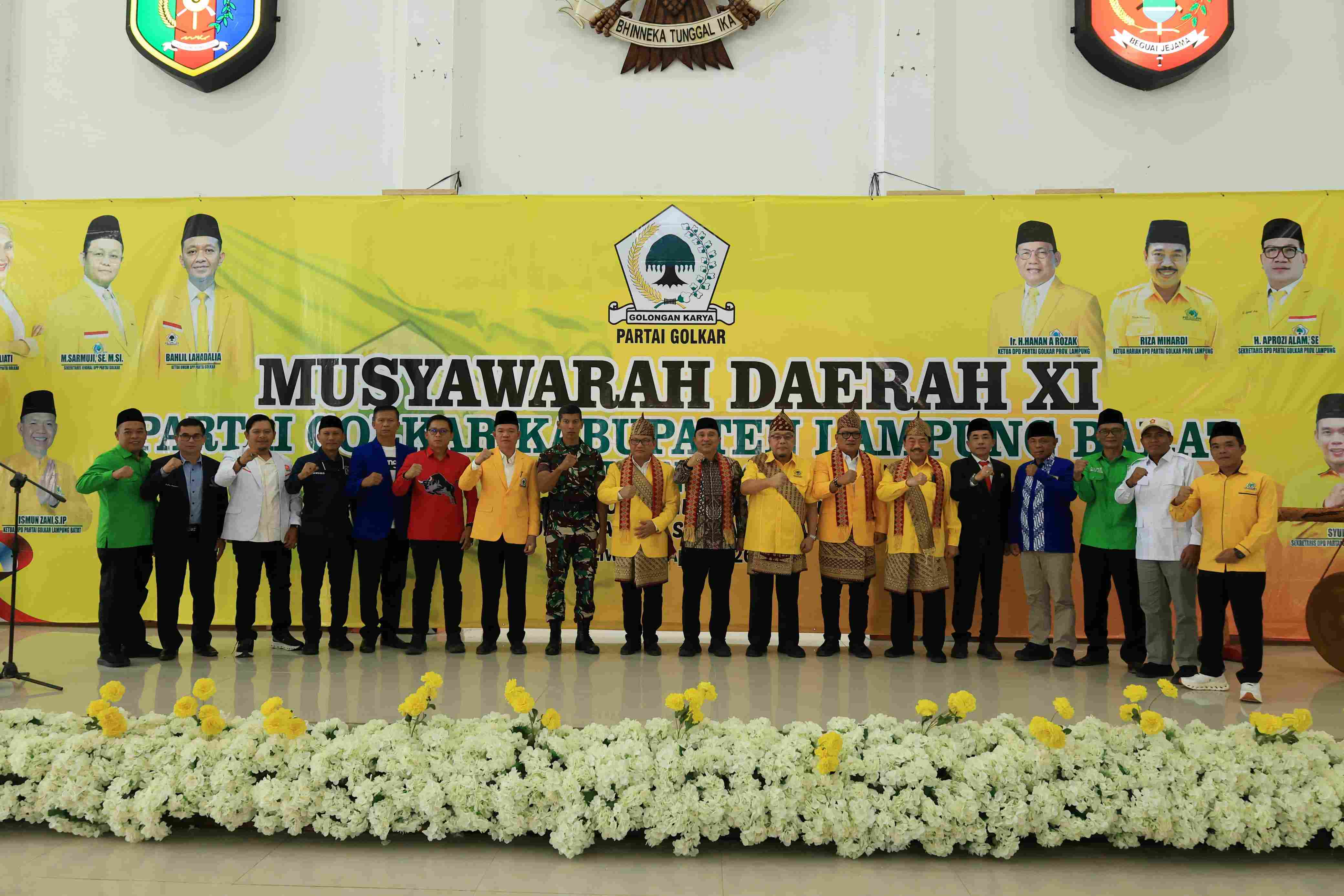 Musda XI Golkar Lambar Dibuka, Bupati Parosil Tekankan Soliditas dan Kepemimpinan Visioner