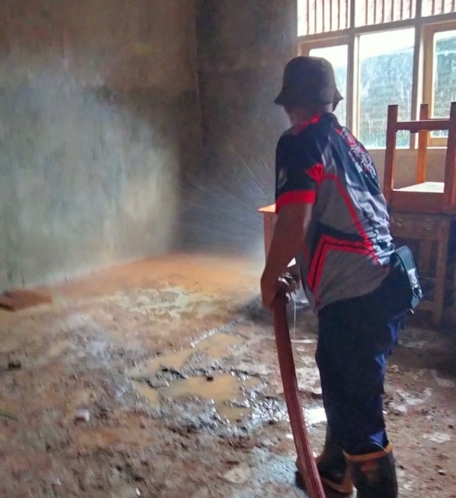 Warga Apresiasi Respon Cepat Bupati dan Wabup Pasca Banjir di Cukuhbalak 