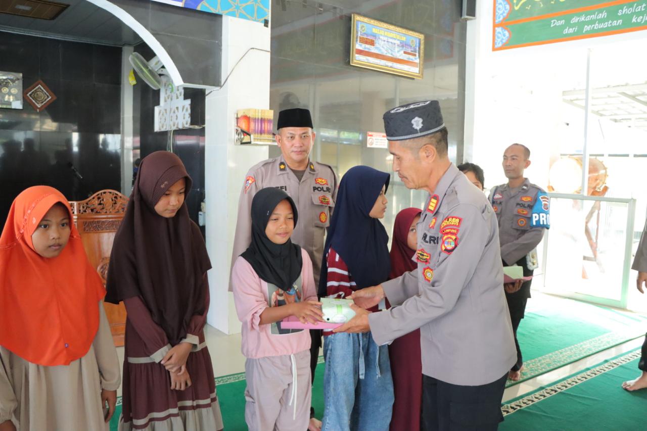Sambut 1 Muharam 1447 H, Polres Tanggamus Gelar Doa Bersama dan Santuni Anak Yatim Piatu