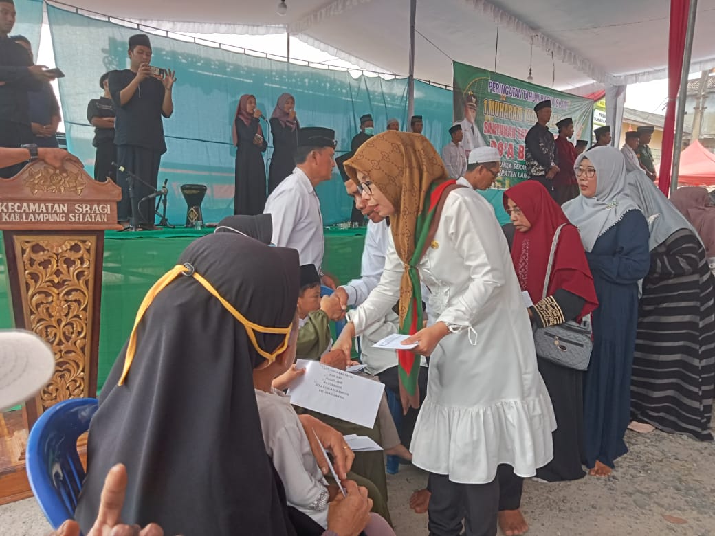 27 Anak Yatim Kuala Sekampung Dapat Manfaat Ruwat Desa 