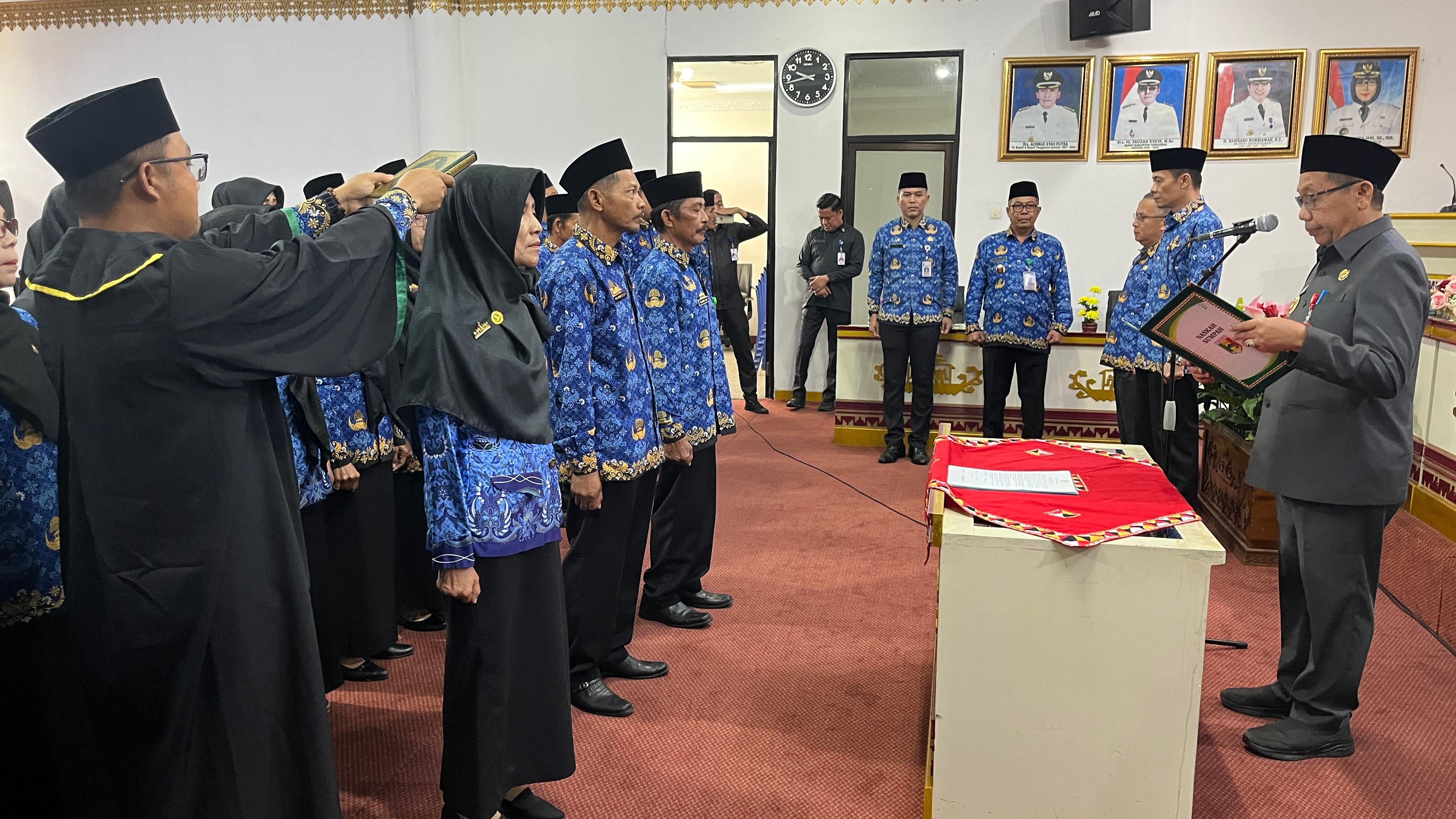 Pj Sekda Serukan Guru di Tanggamus Tanamkan Nilai BerAkhlak 