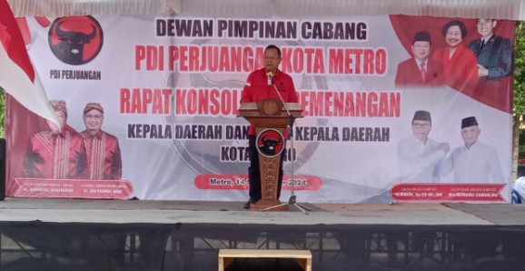 Sudin Ingatkan Kader PDIP Lampung Untuk Tidak Jumawa dan Merasa Paling Hebat