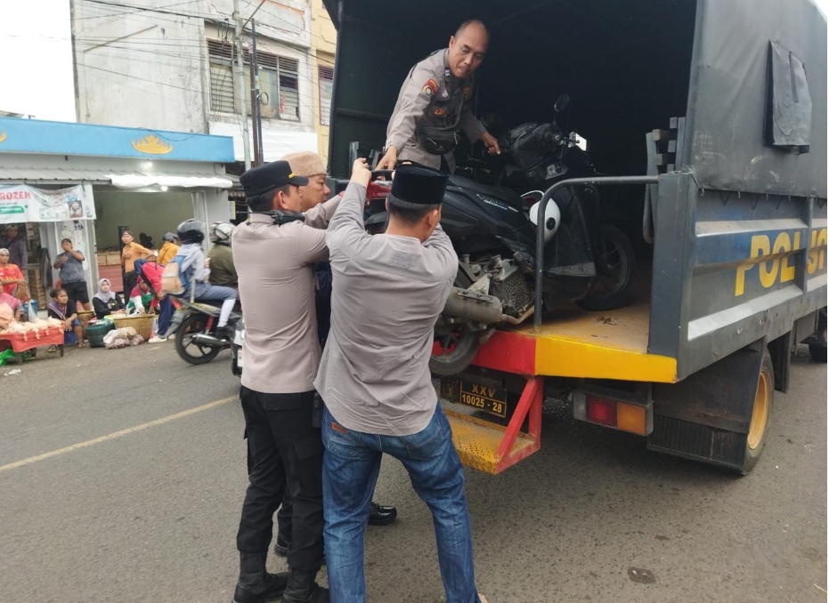 Dua Jukir Liar di Pasar Gintung Diamankan, Sempat Melawan Petugas Saat Ditertibkan