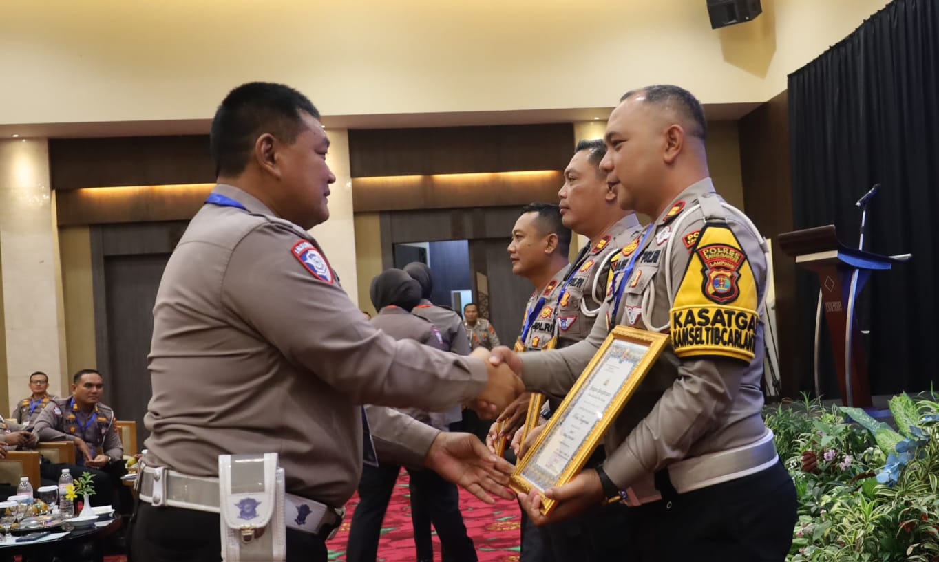 Satlantas Polres Tanggamus Terima Penghargaan dari Ditlantas Polda Lampung 