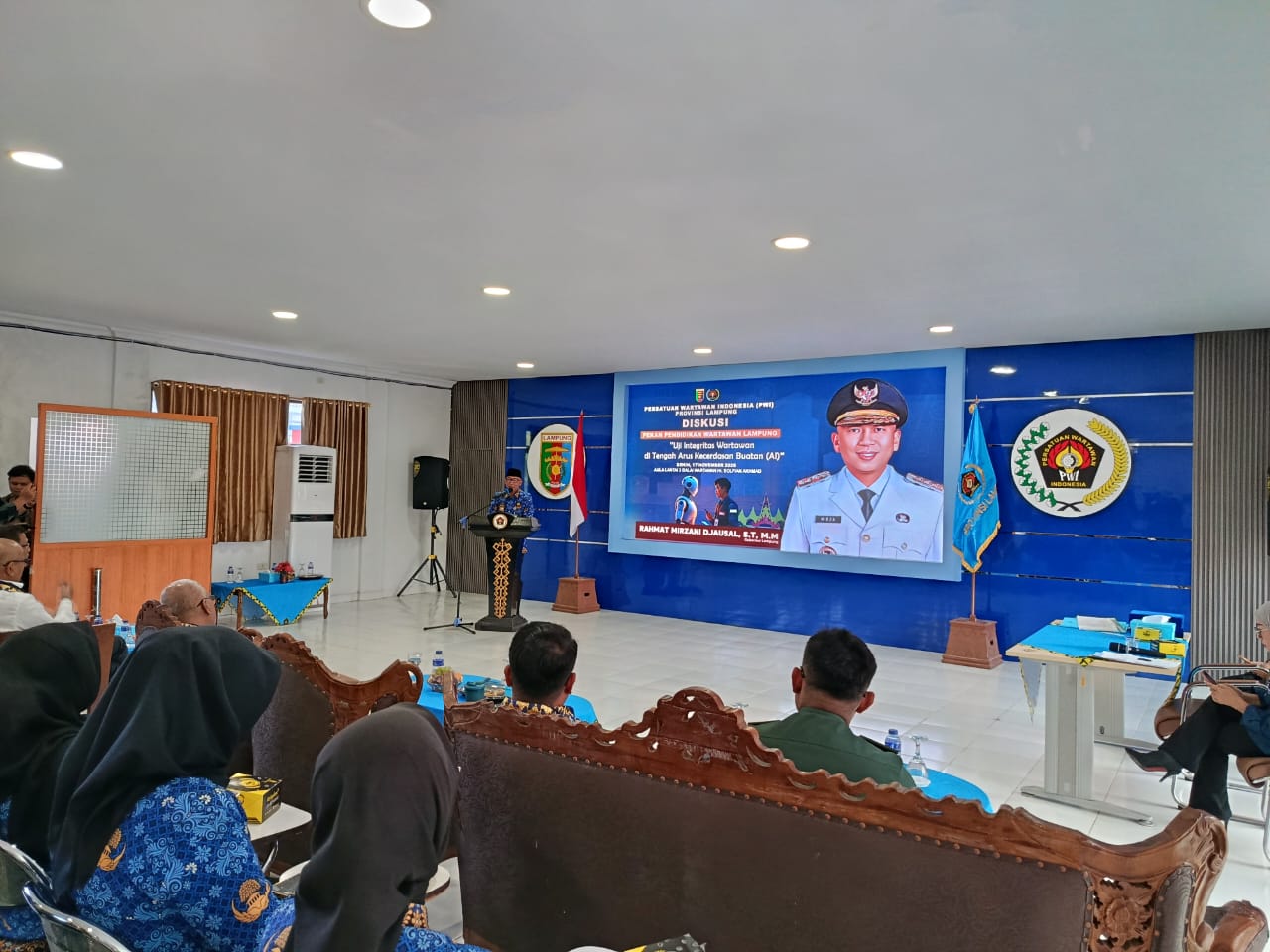 Dihadiri Gubernur, Hari Pertama PWI Lampung Diskusi Tentang AI