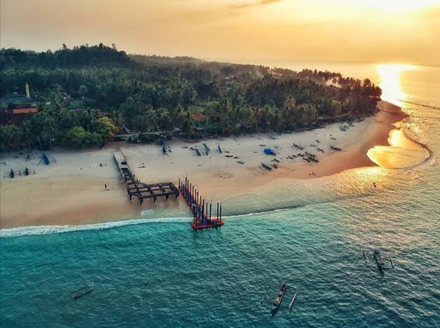 Libur Nataru, Ini 7 Rekomendasi Tempat Wisata di Pesisir Barat Lampung