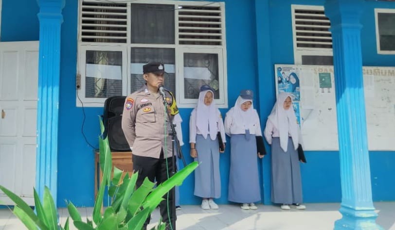 Bhabinkamtibmas Goes To School Berikan Pemahaman Pentingnya Kamtibmas