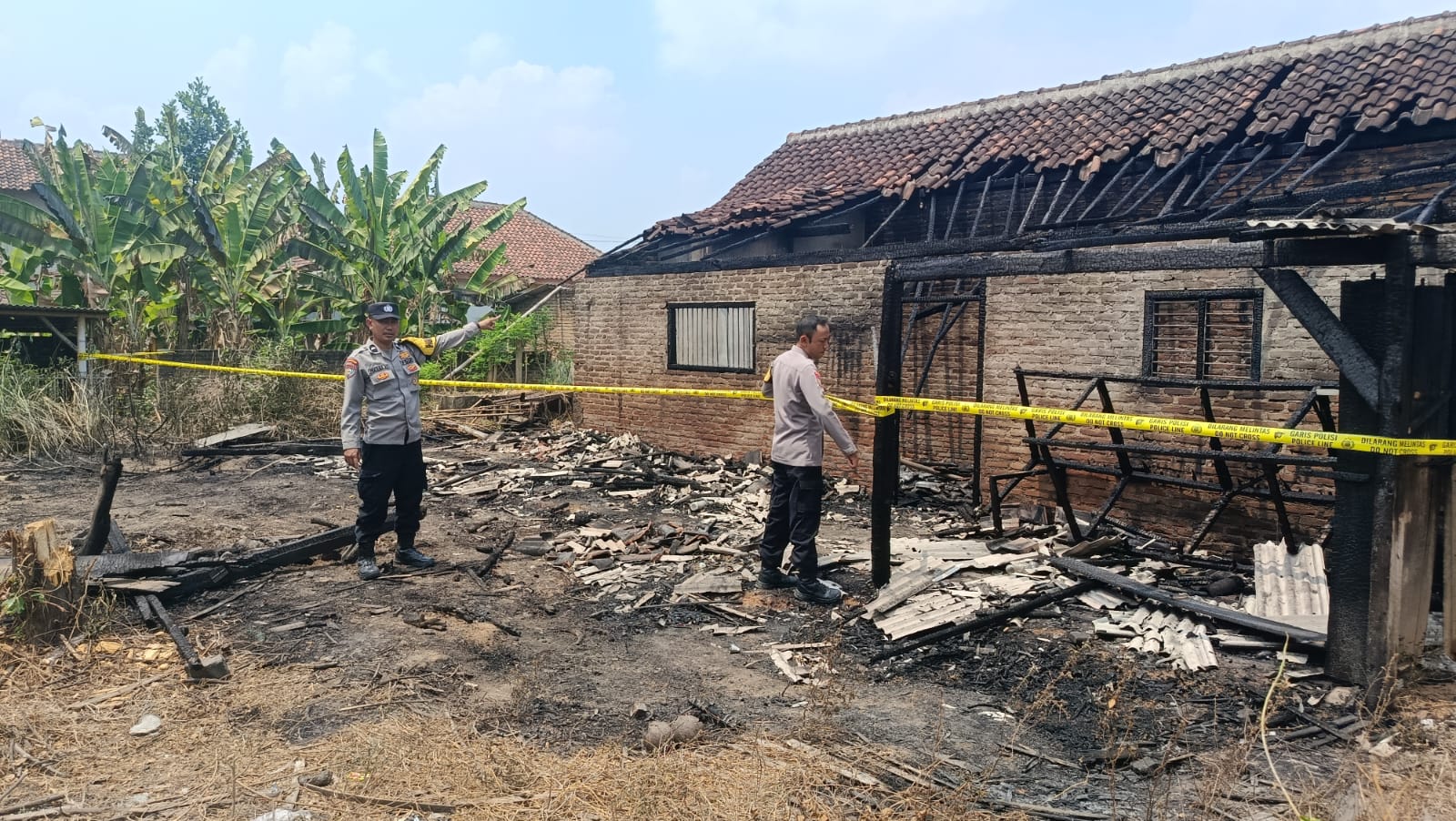 Bakar Sampah Ditinggal, Rumah Warga Margodadi Pringsewu Ludes Terbakar