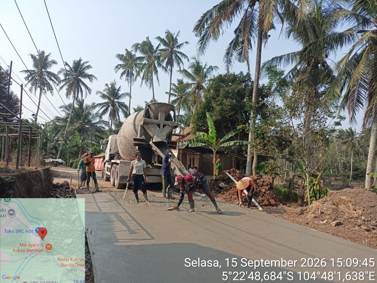 Jalan Penghubung Pekon Antar Kecamatan di Tanggamus Dibangun Rigid Beton 