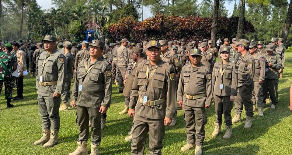 Hari Ke dua Retreat, Gubernur Mirza Terima Pemaparan Mendagri dan Lemhannas