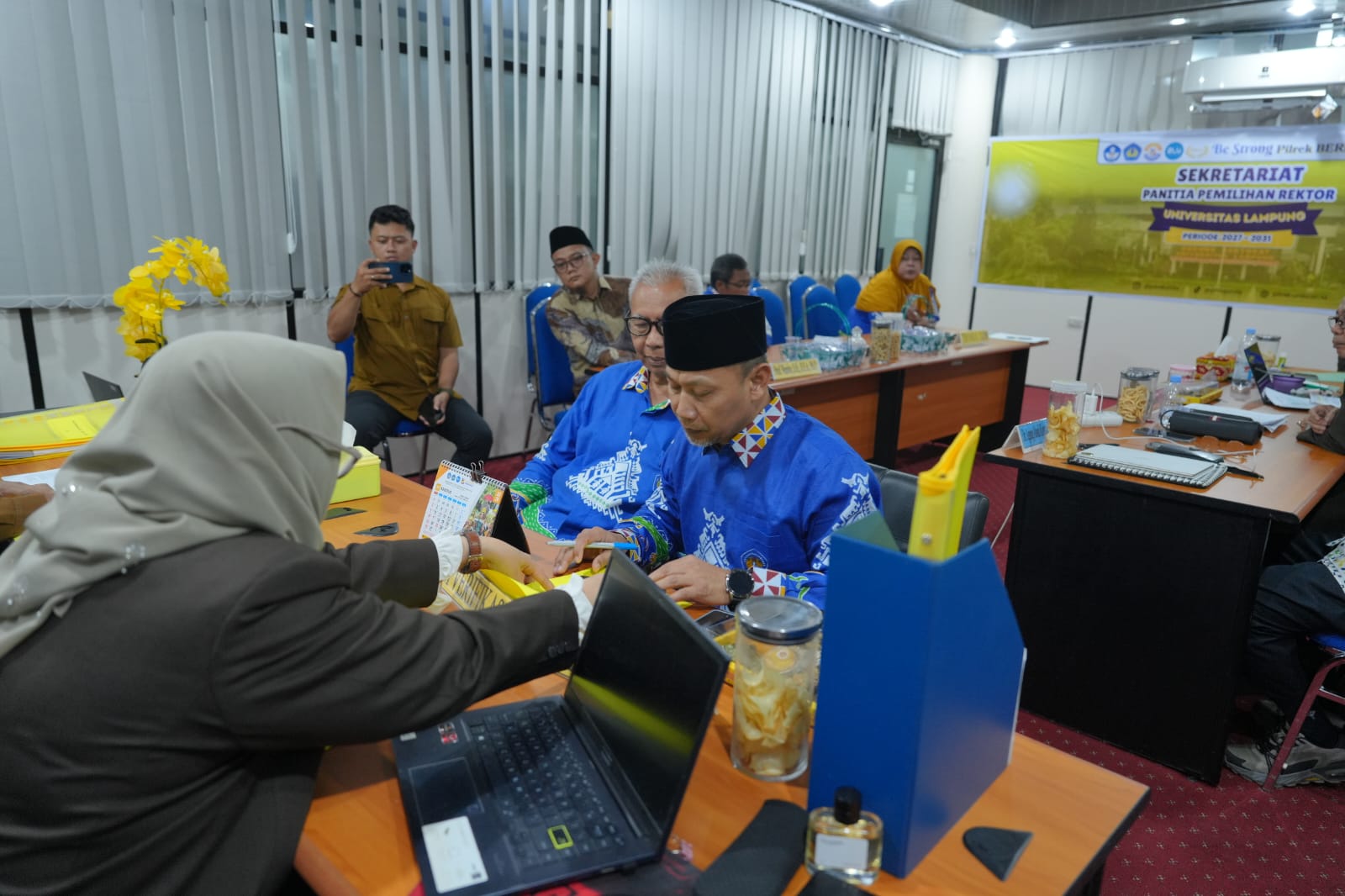 Prof. Warsito Daftarkan Diri Sebagai Bakal Calon Rektor Unila