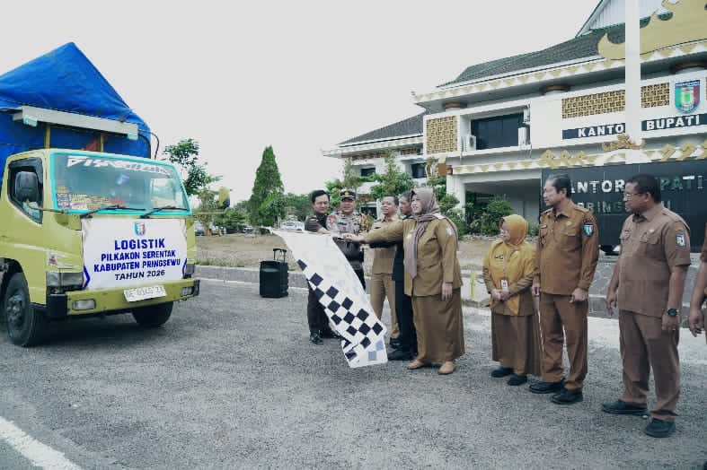 Bupati Riyanto Pamungkas Lepas Logistik Pilkakon Pringsewu, 140.854 Pemilih Masuk DPT