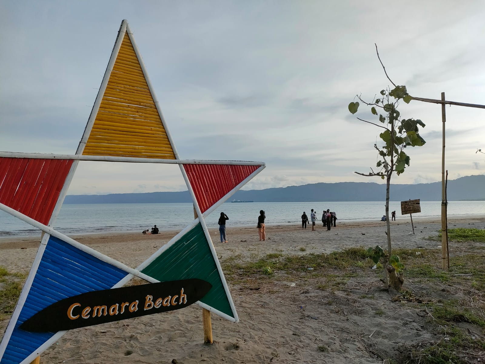 Cemara Beach, Hidden Gems, di Wilayah Barat Kabupaten Tanggamus