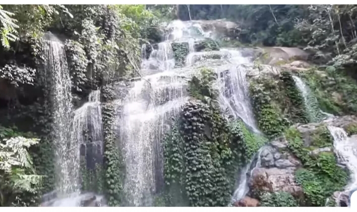 Keindahan Wisata Air Terjun Talang Kemulun, Bak Surga Yang Tersembunyi di Kabupaten Kerinci.