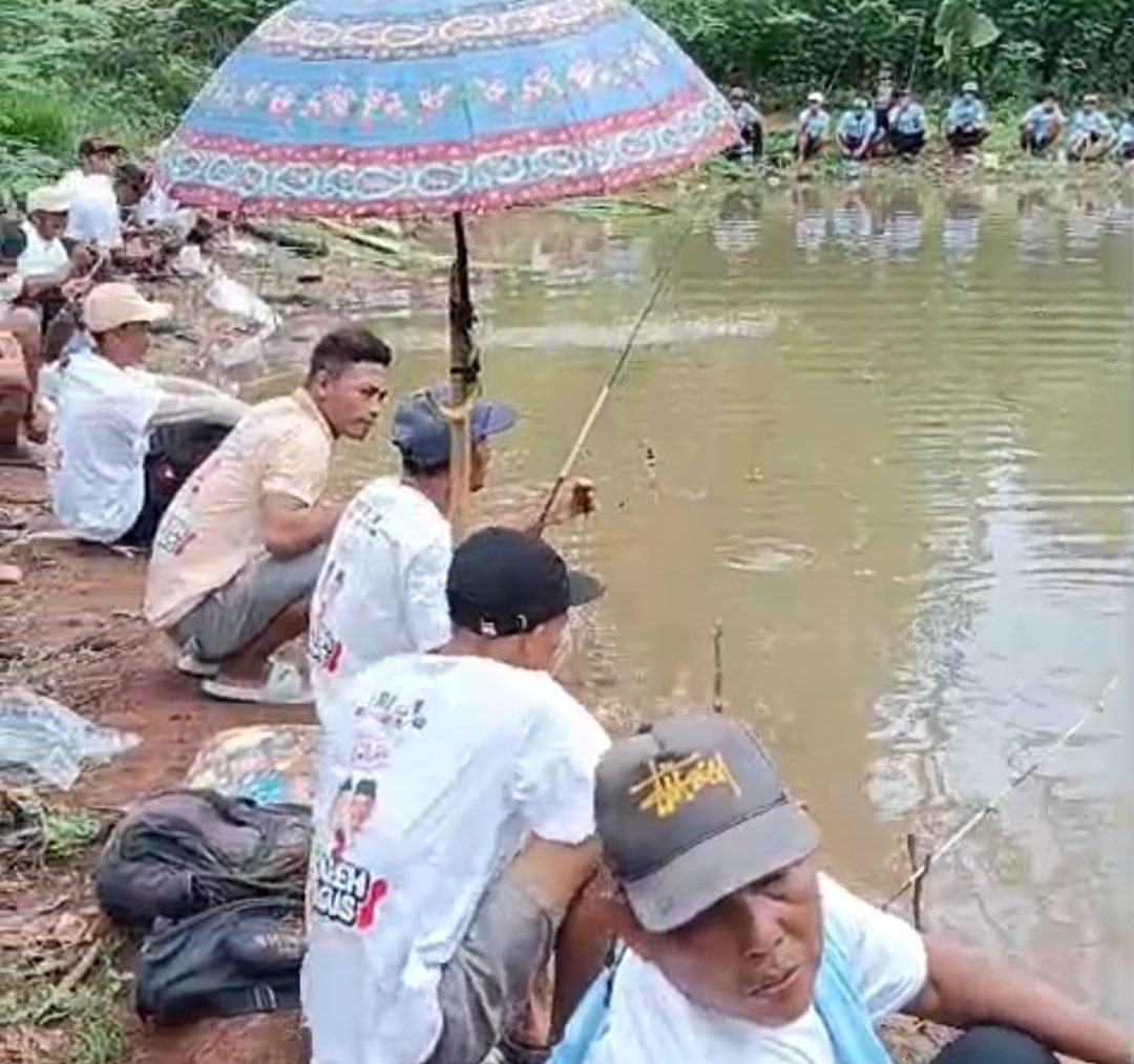 Tim Pemenangan Saleh-Agus Gelar Acara Mancing Gratis Berhadiah di Airnaningan