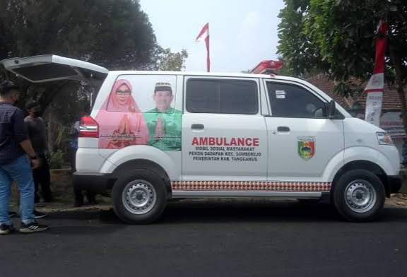 Pj Bupati Tanggamus Imbau Kepala Pekon Copot Stiker Dewi-Syafi'i di Mobil Ambulance Pekon, Ini Alasannya 