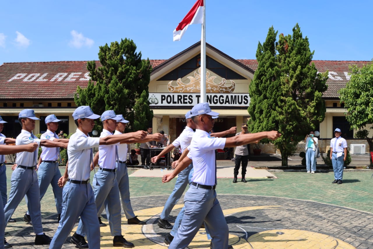 Polres Tanggamus Gelar Lomba PBB Tingkat SMA dan Lomba Adzan Tingkat SD/MI