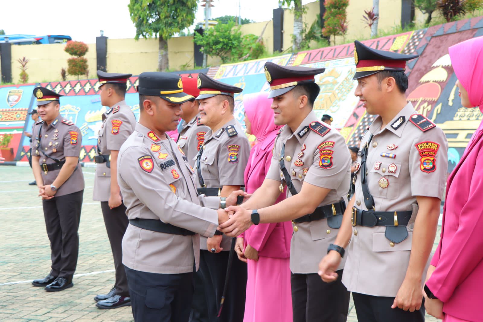 Jabatan Kabag Ren, Kasatreskoba Polres Tanggamus dan Tiga Kapolsek Diserahterimakan 