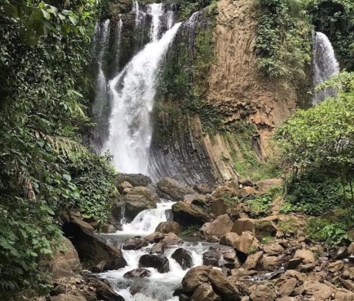 Indah dan Menakjubkan! Inilah 7 Tempat Wisata Populer di Kabupaten Tanggamus