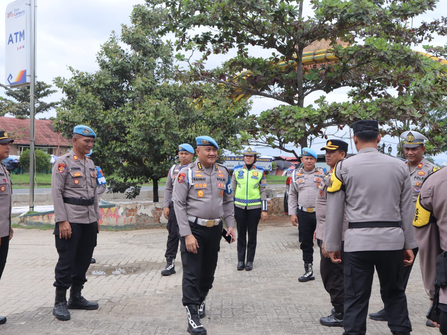 Divpropam Polri Tinjau Posyan di Pringsewu, Tekankan Pelayanan Humanis